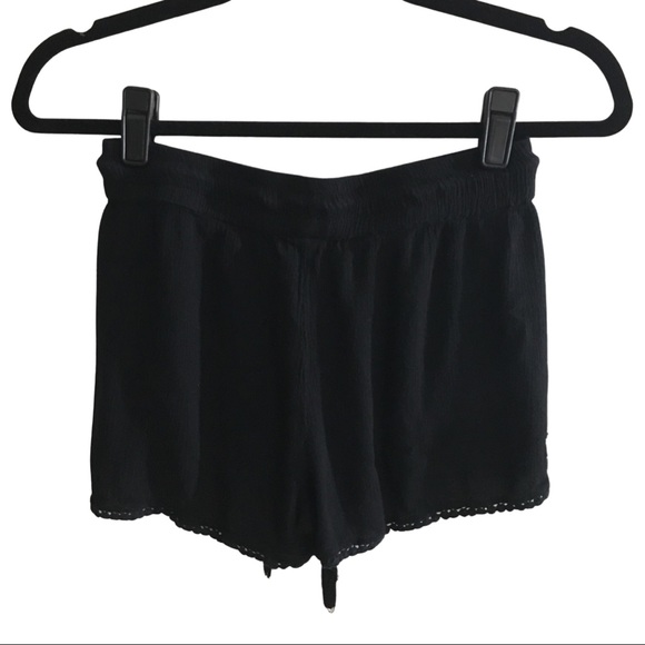 Embroidered Lounge Shorts With Drawstring - Picture 2 of 4